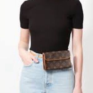 Louis Vuitton Pochette Florentine Bum Bag